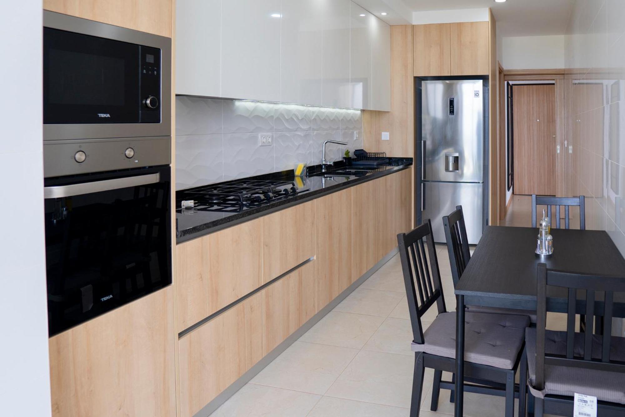 3 Bdr Aprt, Amazing Seaview, Rooftop Pool - Lcgr Praia Esterno foto