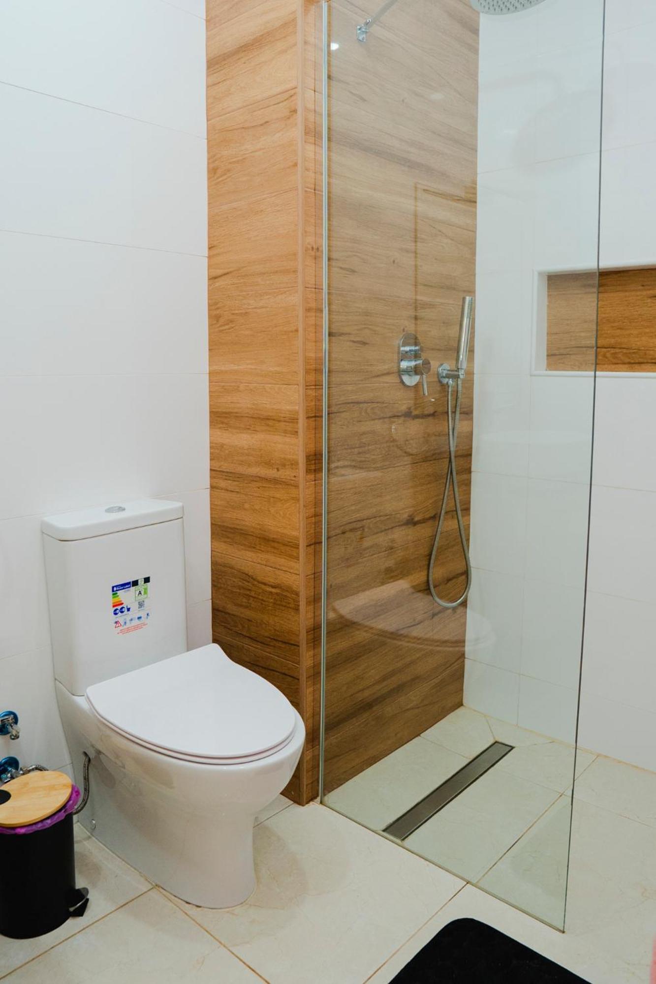 3 Bdr Aprt, Amazing Seaview, Rooftop Pool - Lcgr Praia Esterno foto